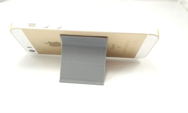 3D printed minimalist phone holder stand - Image 6